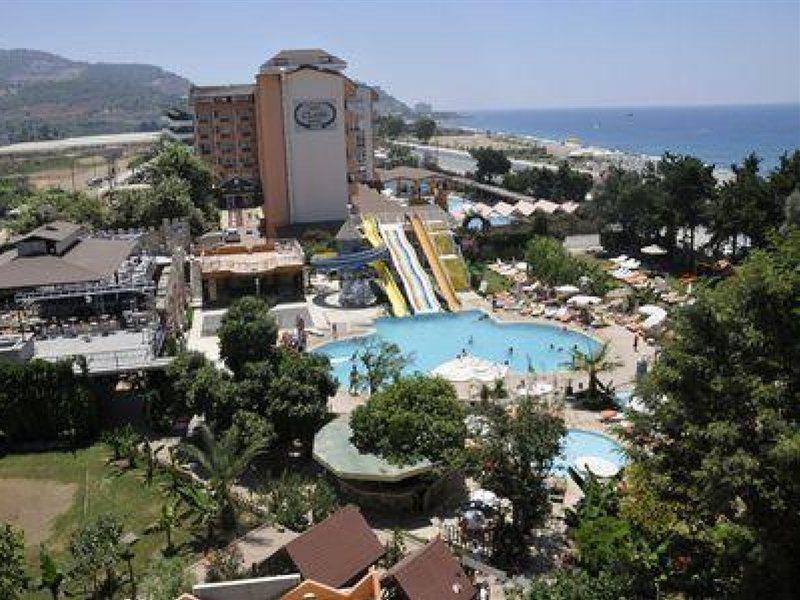 First Class Hotel Αλάνια Εξωτερικό φωτογραφία